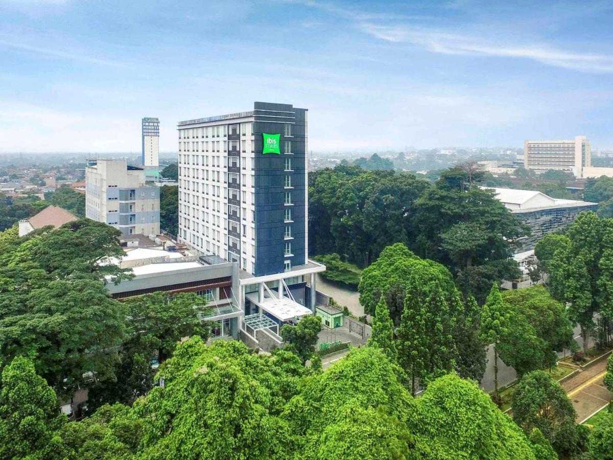 Hotel Ibis Styles Bogor Pajajaran Zewnętrze zdjęcie